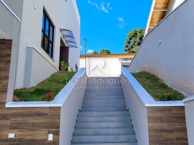 #11 - Casa para Venda em Campos do Jordão - SP - 3