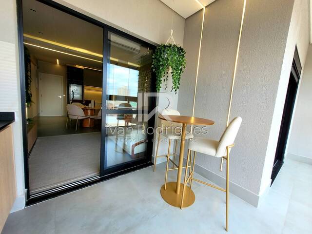 Apartamento para Venda em Jacareí - 5