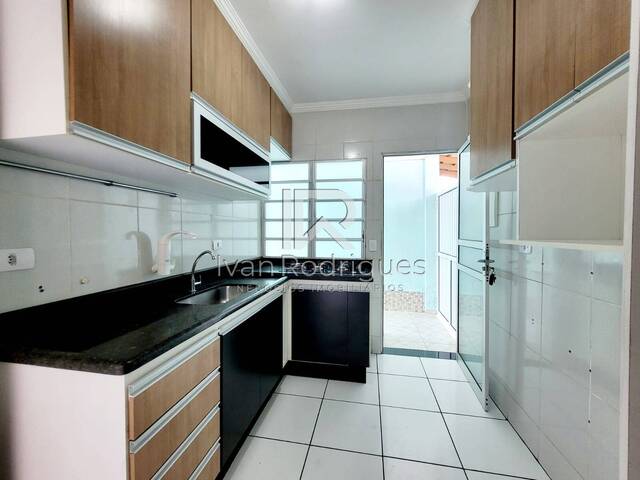 Casa em condomínio para Venda em Jacareí - 3