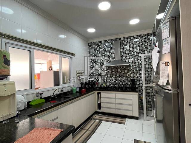 Casa em condomínio para Venda em Jacareí - 5
