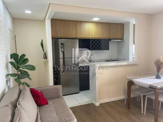 #95 - Apartamento para Venda em Jacareí - SP - 2