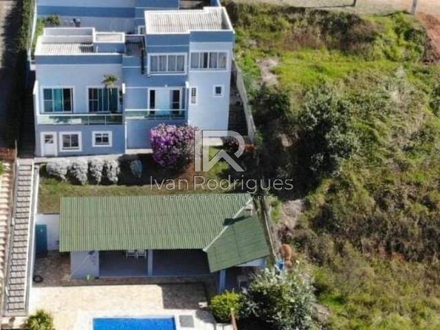 #99 - Casa em condomínio para Venda em Igaratá - SP