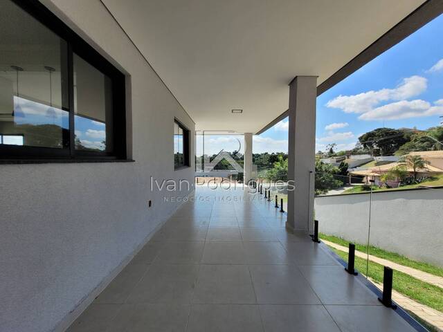 #111 - Casa em condomínio para Venda em Jacareí - SP