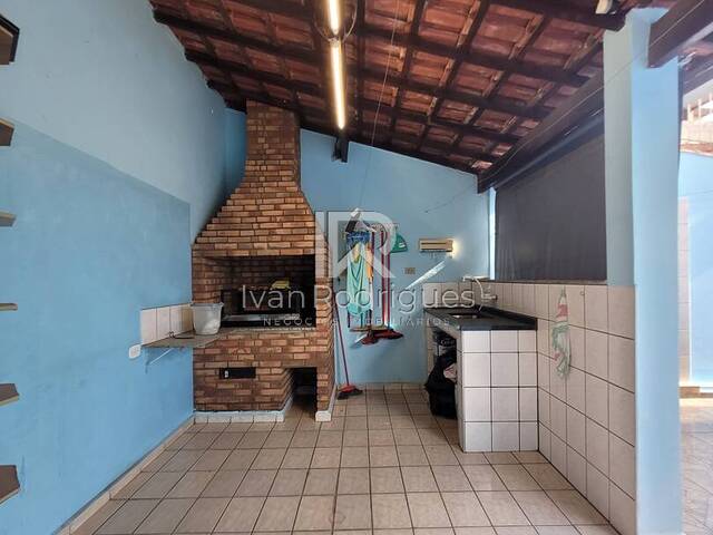 #123 - Casa para Venda em Jacareí - SP