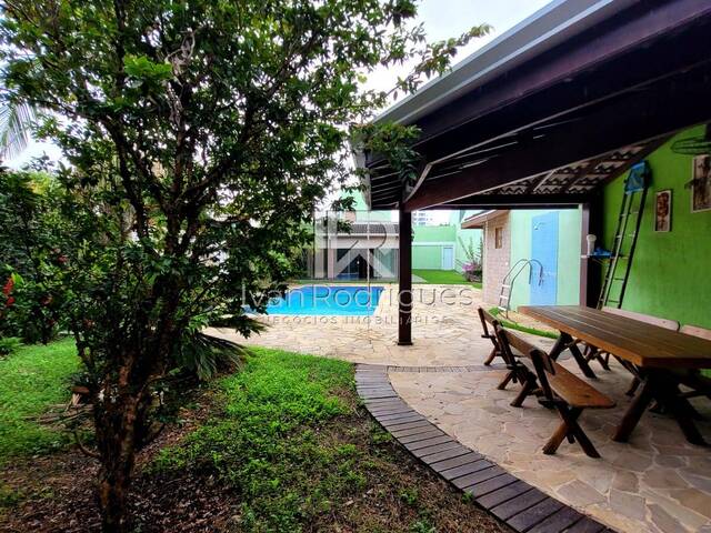 #134 - Casa para Venda em Jacareí - SP - 1
