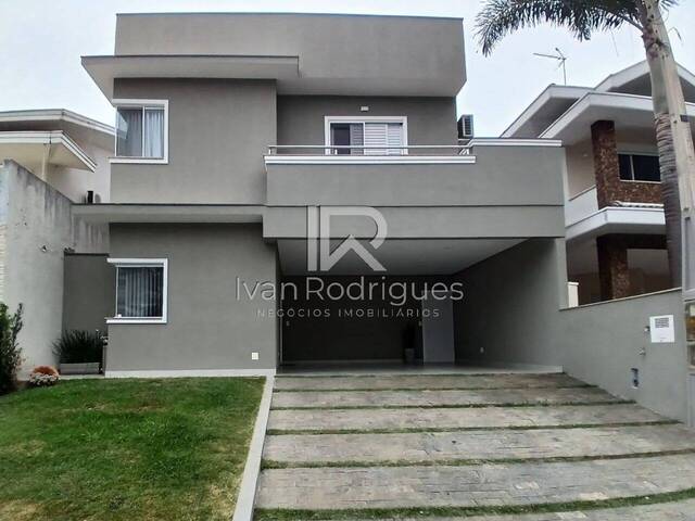 #136 - Casa em condomínio para Venda em Jacareí - SP