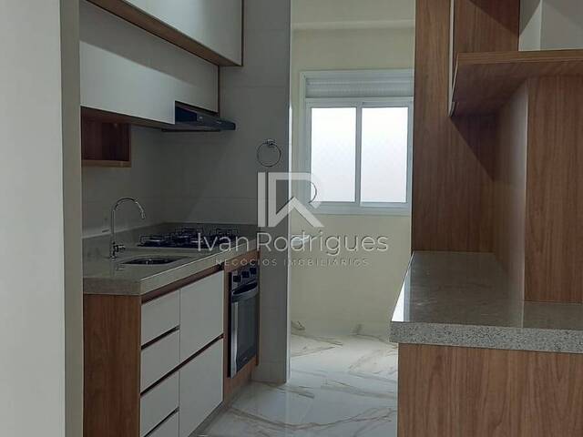 Apartamento para Venda em Jacareí - 3