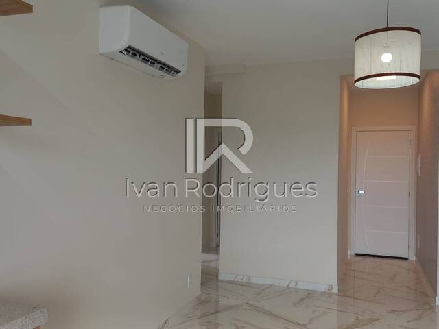 Apartamento para Venda em Jacareí - 2
