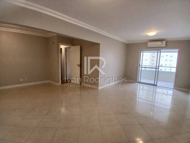 Apartamento para Venda em São José dos Campos - 2