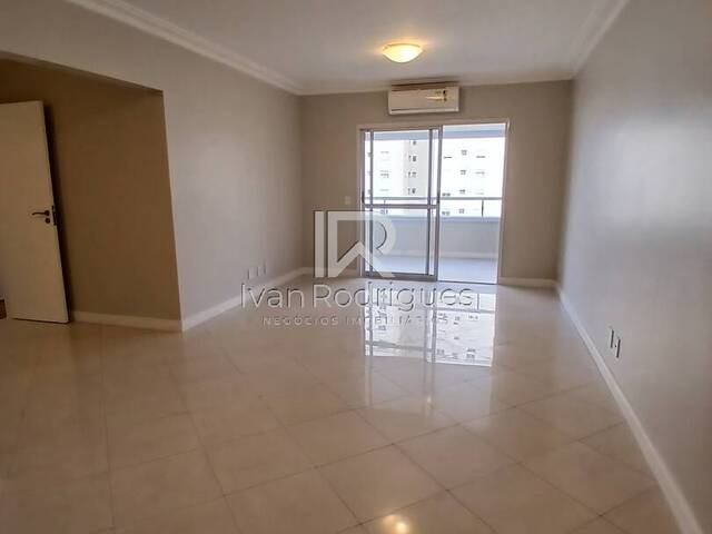 Apartamento para Venda em São José dos Campos - 3